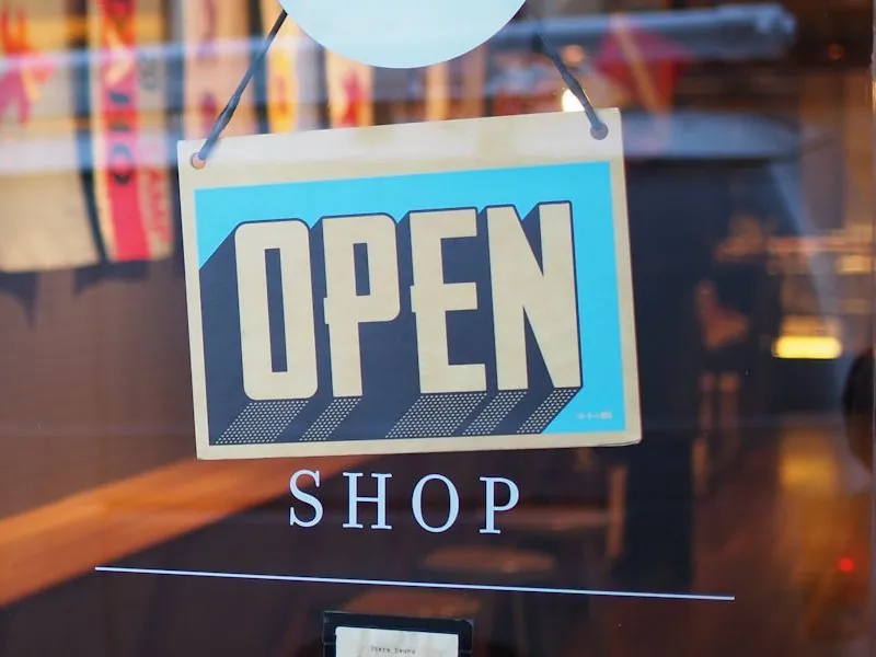 Retail & Hospitality