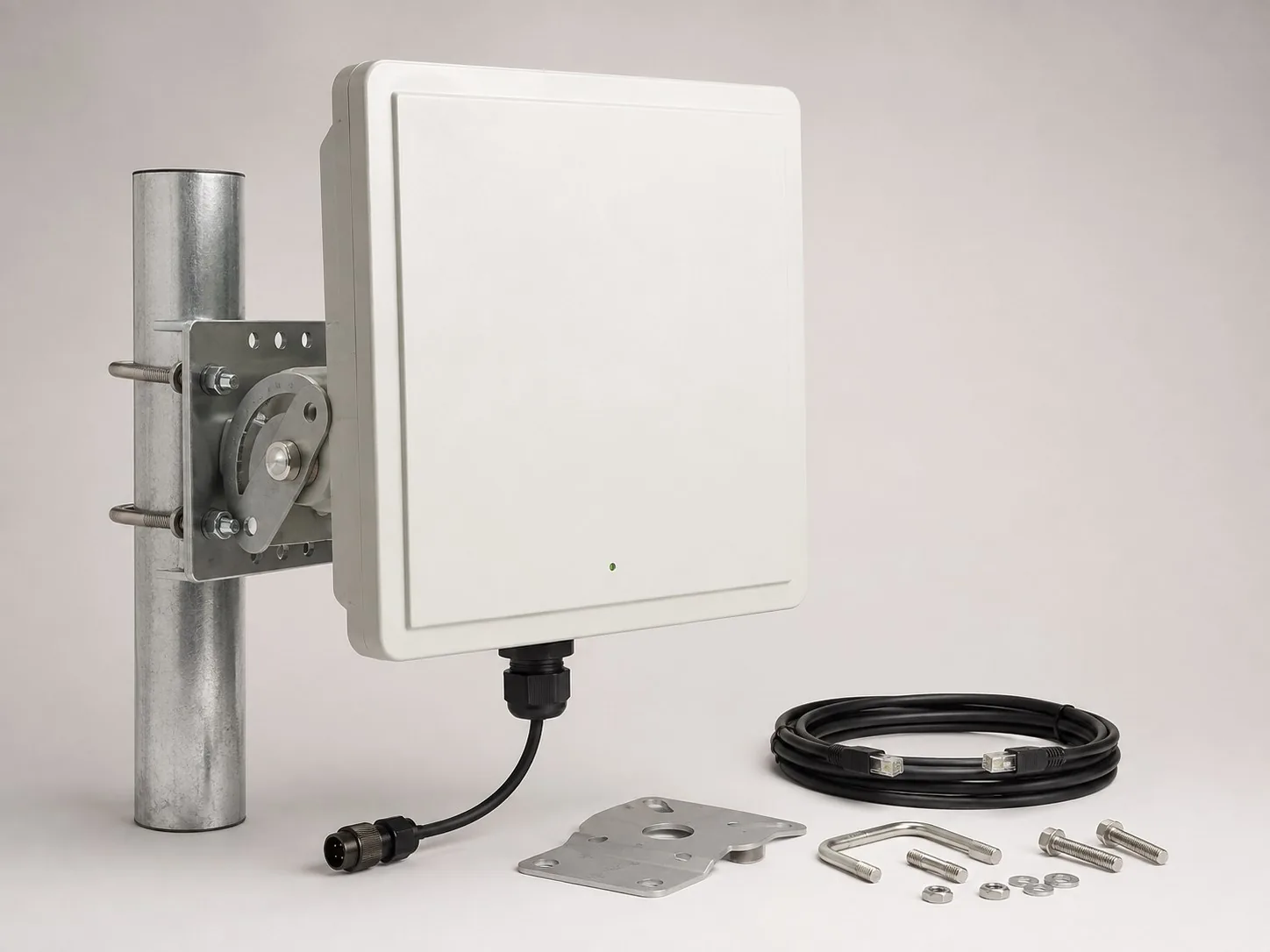 Long-Range UHF RFID Vehicle Gate Reader